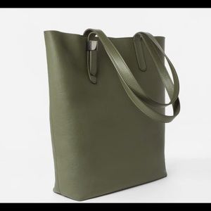 Everlane Olive Green Petra MagazineTote